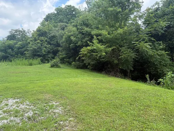 1 & 2 Hess Drive, Salyersville, KY 41465