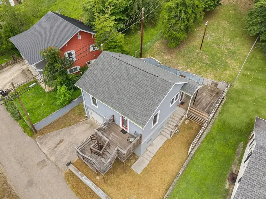 309 Orchard St, Hazard, KY 41701 - #2