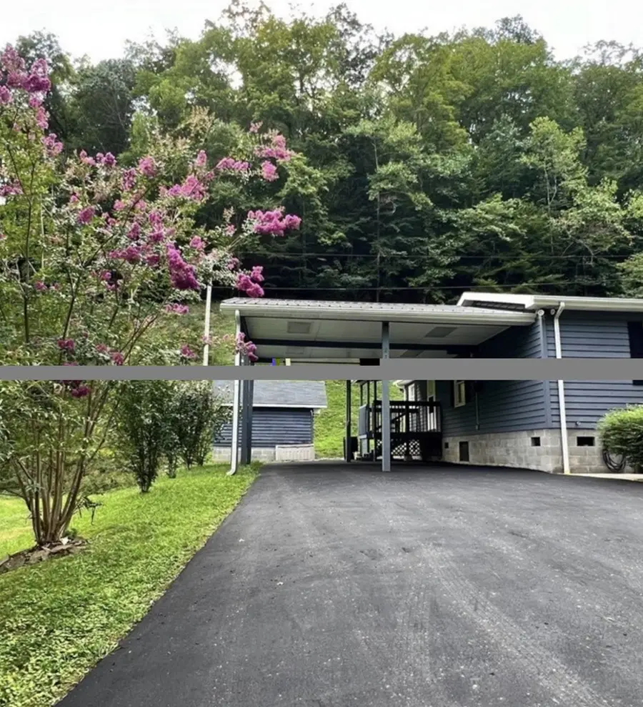 211 Meade Heights, Pikeville, KY 41501 - #3