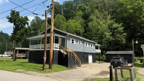 1467 Hardburly Rd, Bulan, KY 41722