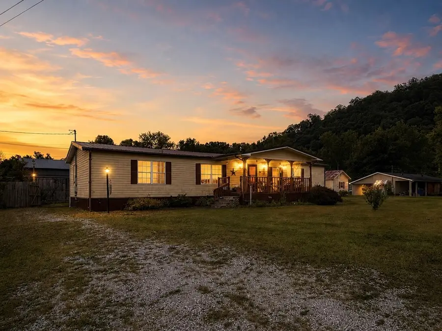 55 Colt Ln, Louisa, KY 41230 - #2