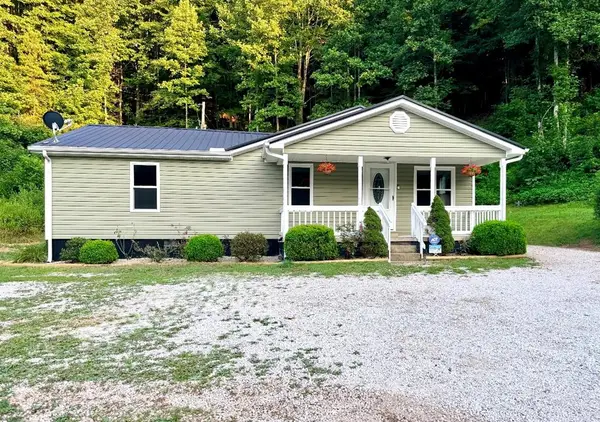 2060 Lick Creek Road, Salyersville, KY 41465