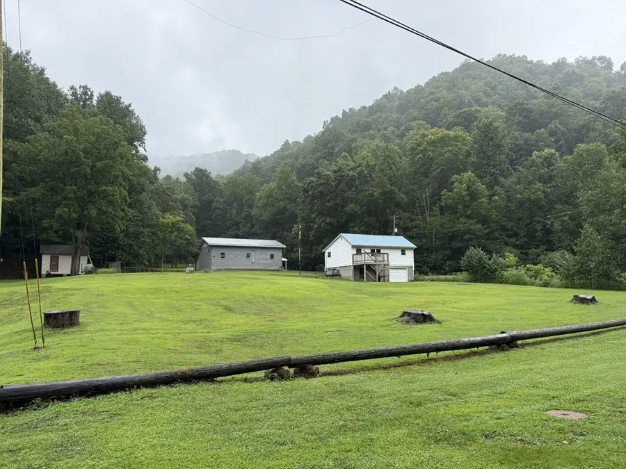5924 Upper Johns Creek Road, Kimper, KY 41539 - #2