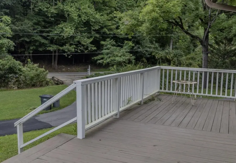 990 Hwy 3408(elk Creek), Blackey, KY 41804 - #3