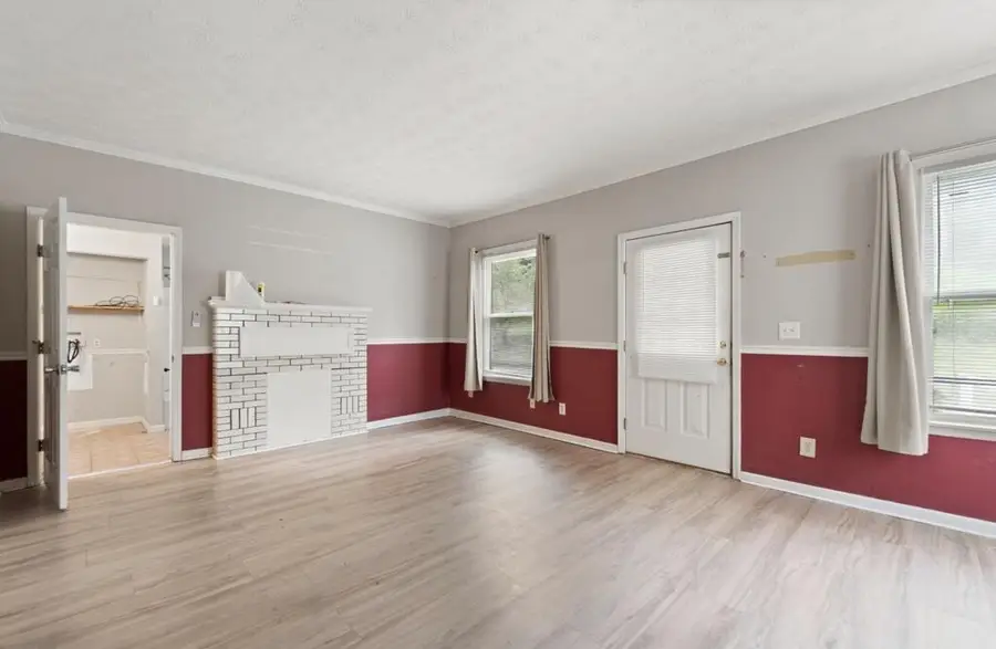 208 Kentucky Blvd, Hazard, KY 41701 - #3