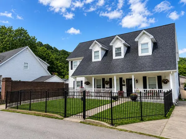 108 Lily Circle, Pikeville, KY 41501