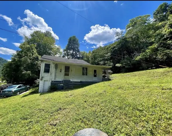 644 Clearwater Road, Wayland, KY 41666