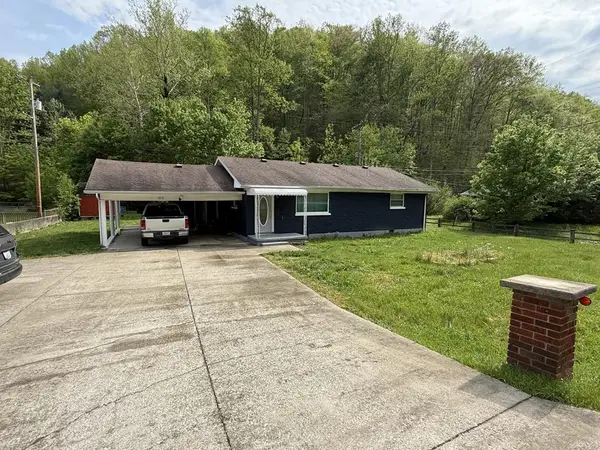 3919 Ky Rt. 40 E, Meally, KY 41234