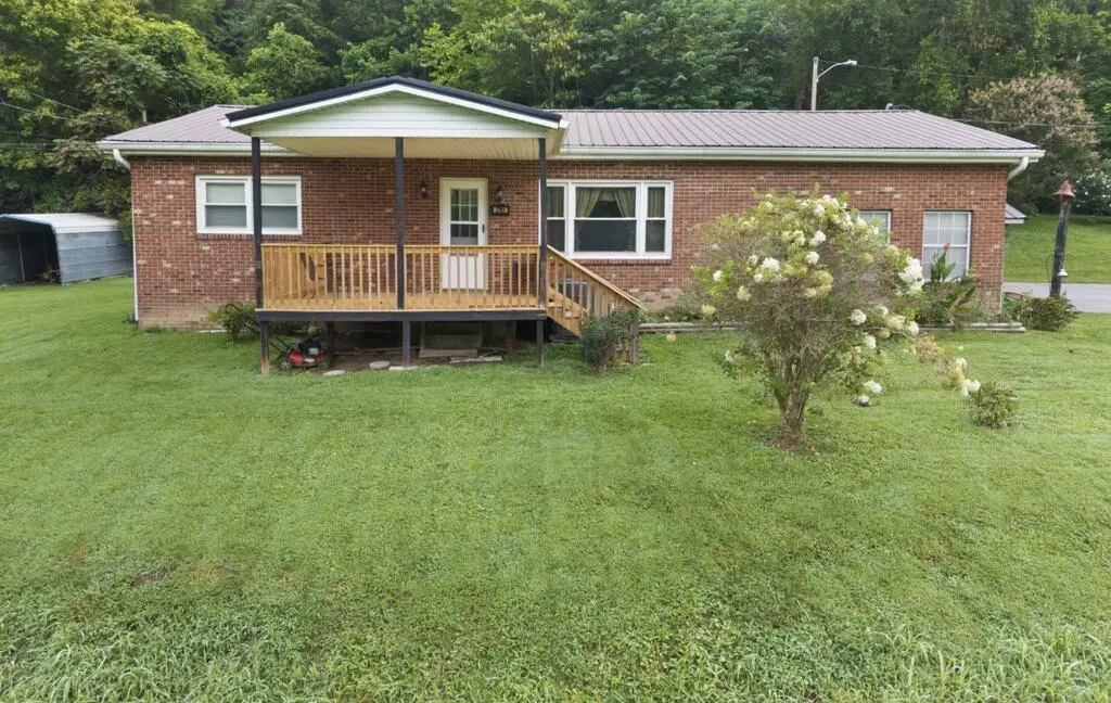 3783 Ky 476, Clayhole, KY 41317 - #1