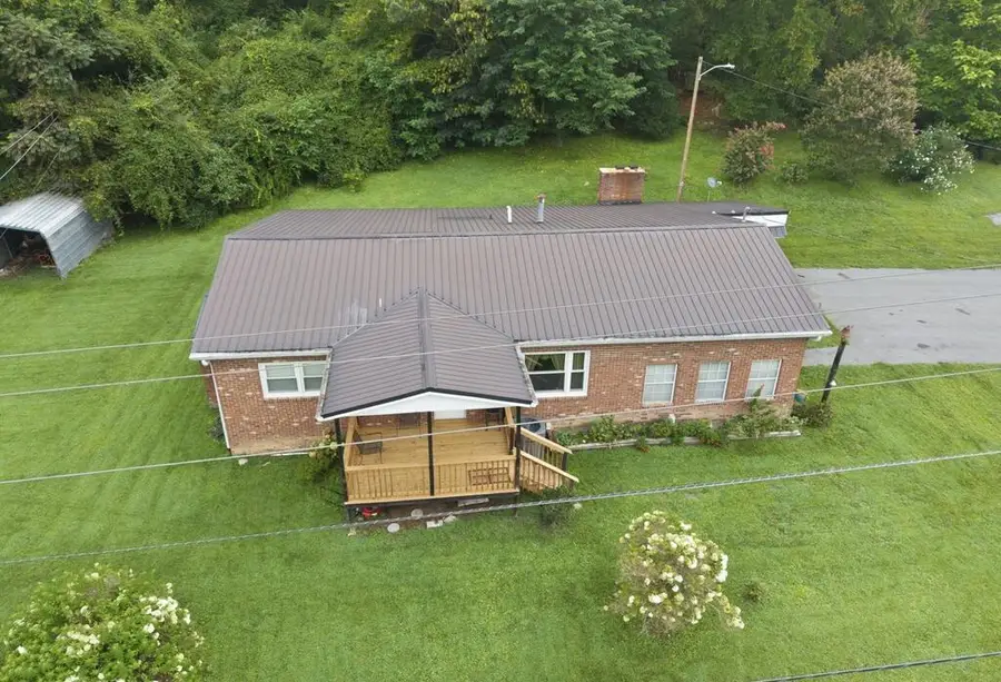 3783 Ky 476, Clayhole, KY 41317 - #2