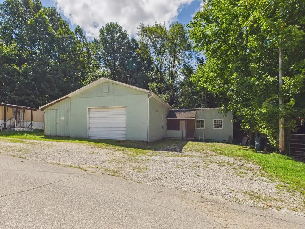 175 3rd Street, Louisa, KY 41230 - #1