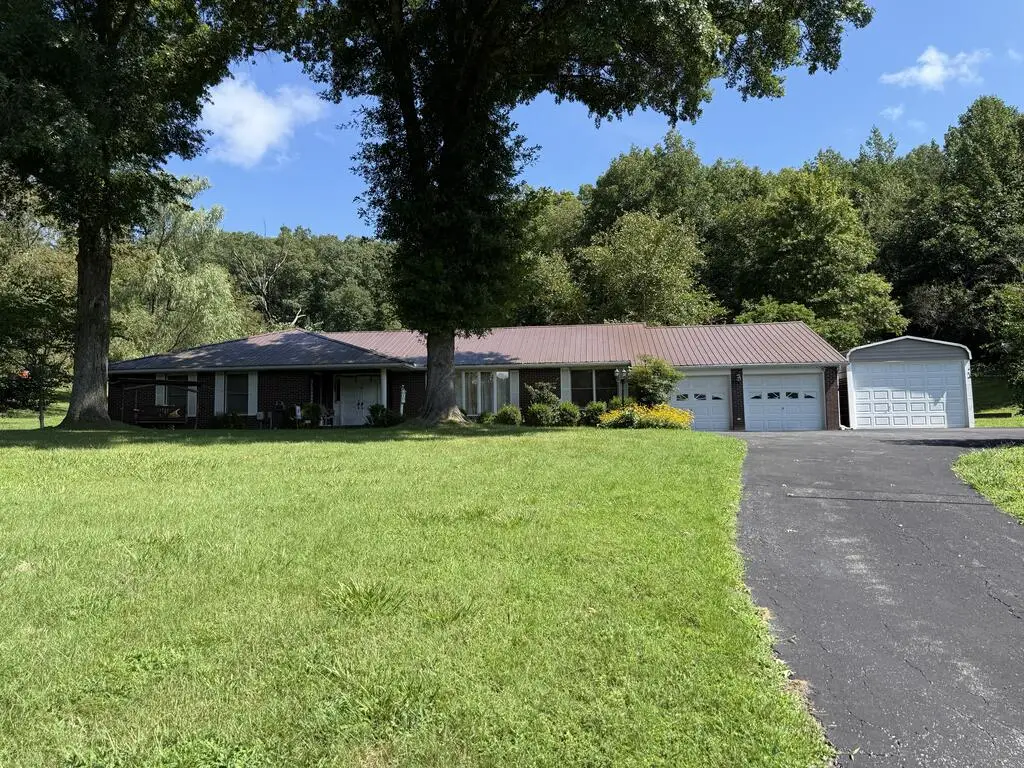 100 Mount Pleasant, Louisa, KY 41230 - #1