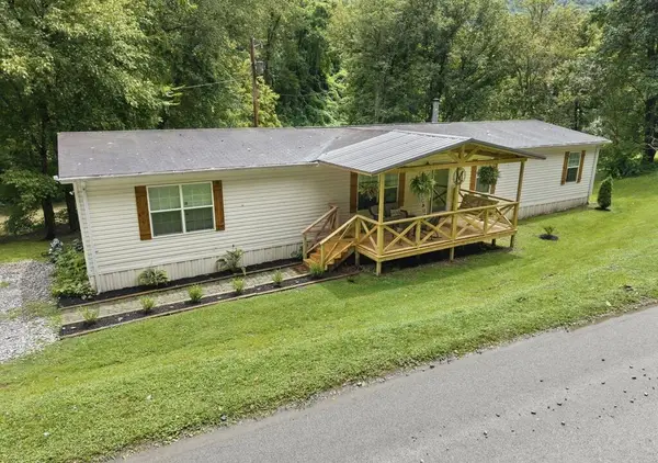344 Arrowood Drive, Happy, KY 41773