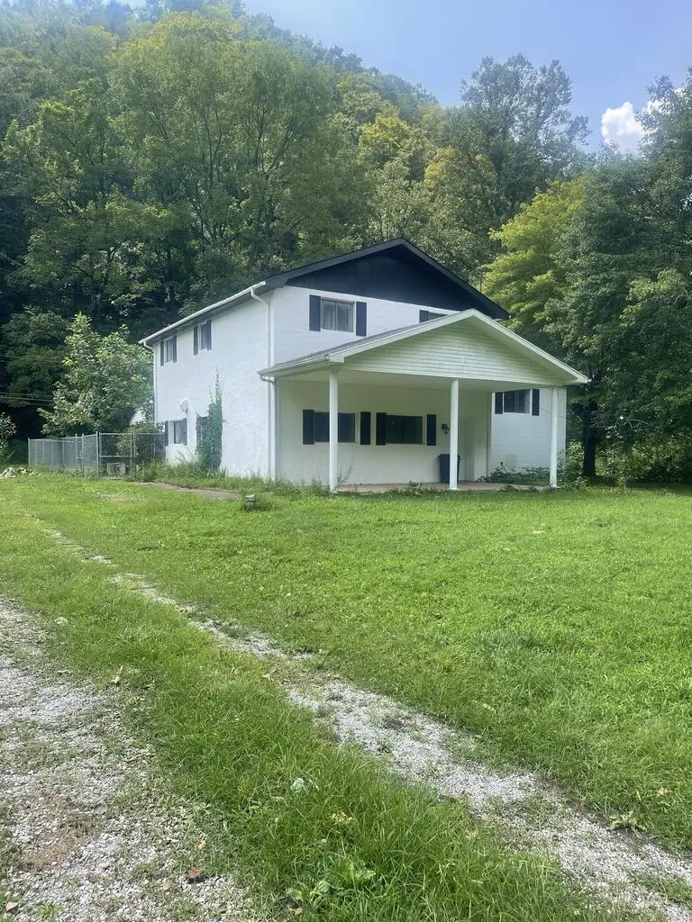 120 Paradise Lane, Whitesburg, KY 41858 - #2