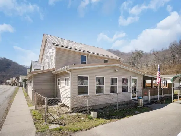 875 Hightway 343, Neon, KY 41835