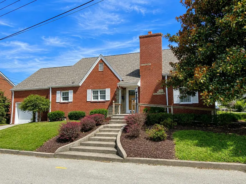 505 Gum Street, Williamson, WV 25661 - #1