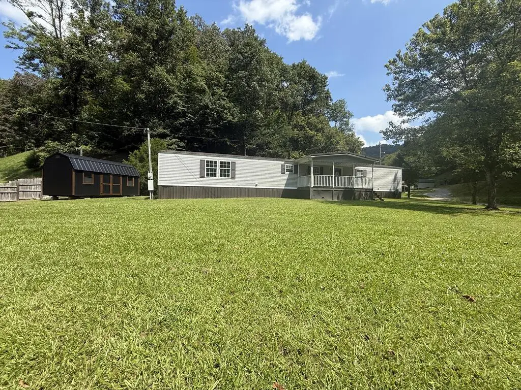 51 Wolfpen Branch, Pikeville, KY 41501 - #1