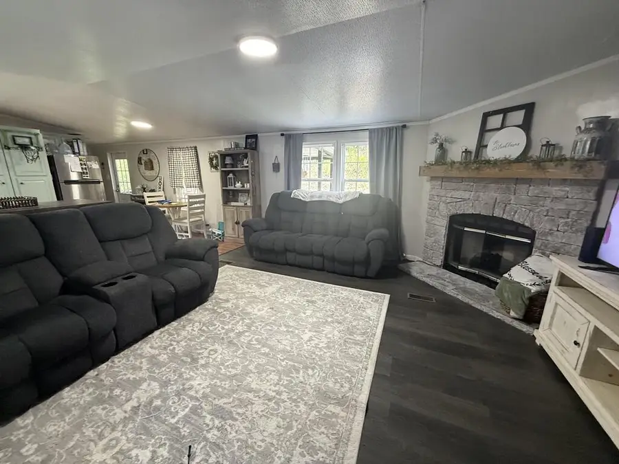 51 Wolfpen Branch, Pikeville, KY 41501 - #2