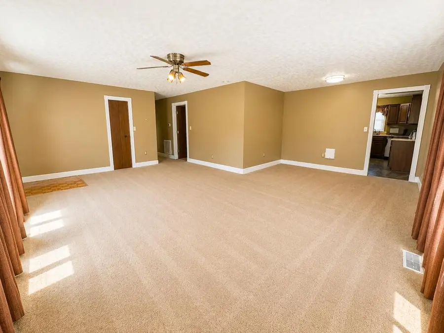 113 Dogwood Street, Pikeville, KY 41501 - #2