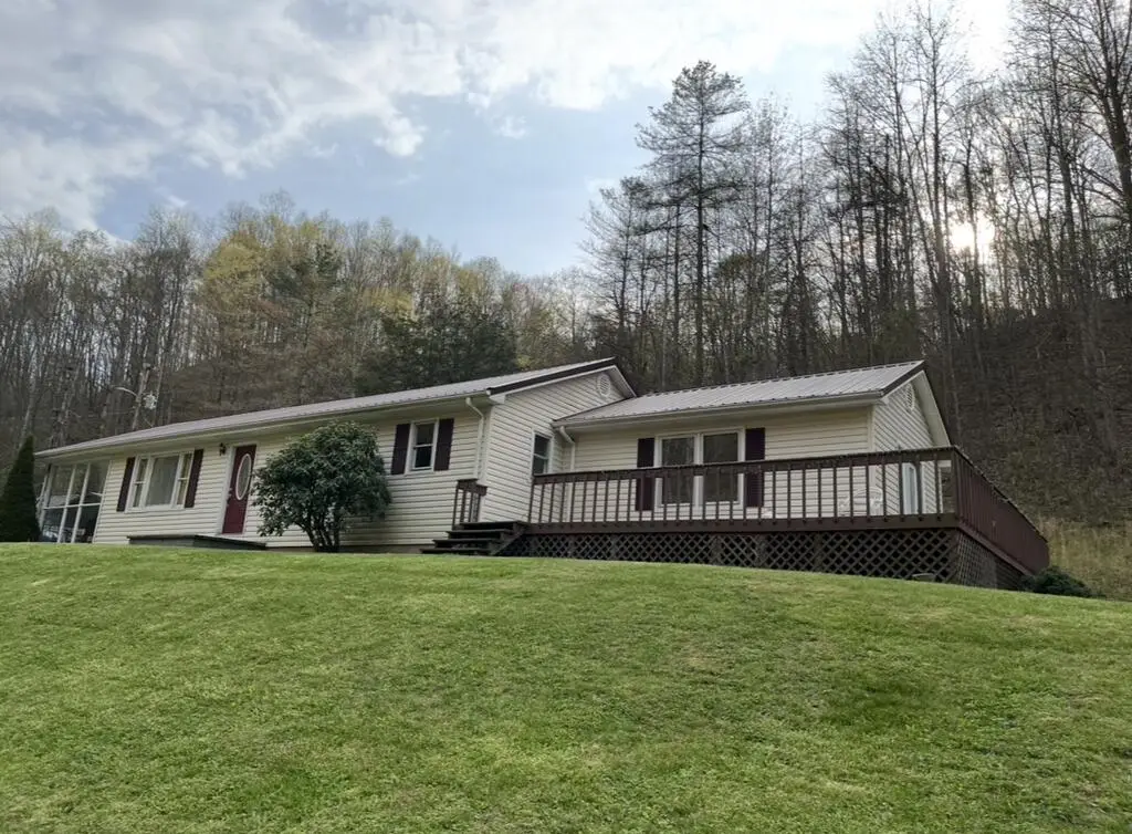 179 Walters Branch, Williamsport, KY 41271 - #1