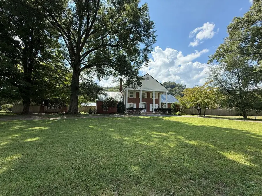 Address Withheld By Seller, Pikeville, KY 41501 - #3