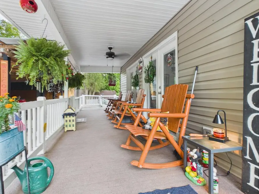 3007 Craft Colly Rd., Ermine, KY 41815 - #2