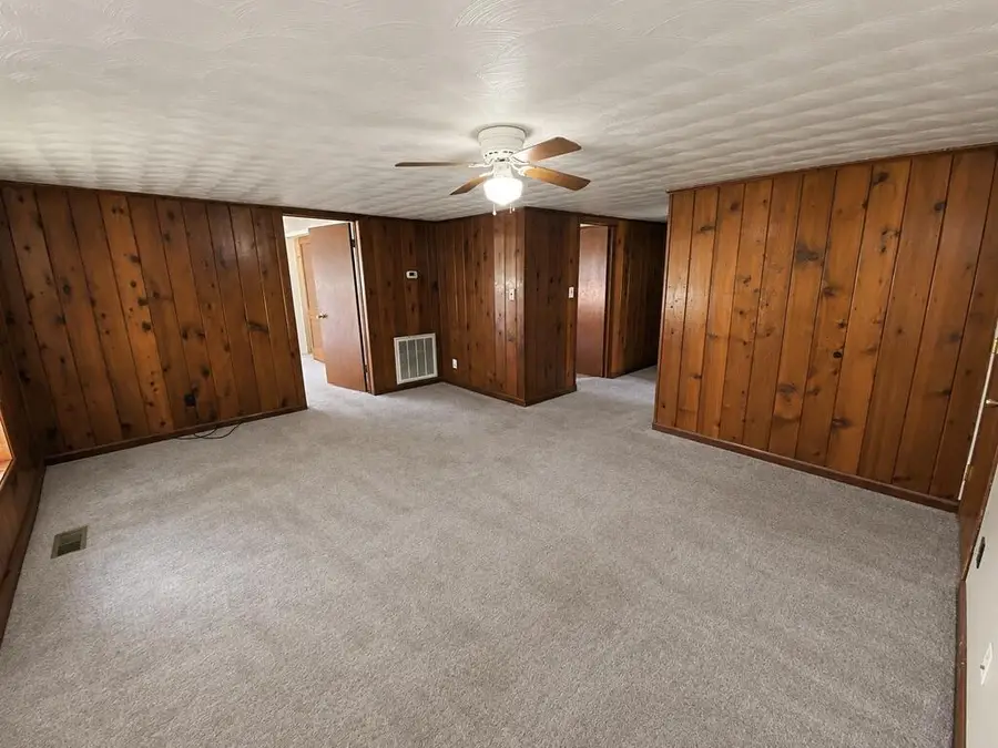 169 Taylor Fork Rd, Belfry, KY 41514 - #2