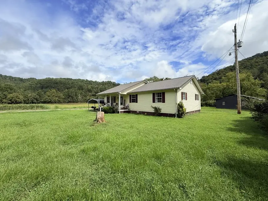 44 Meadow Lark Lane, Inez, KY 41224 - #2