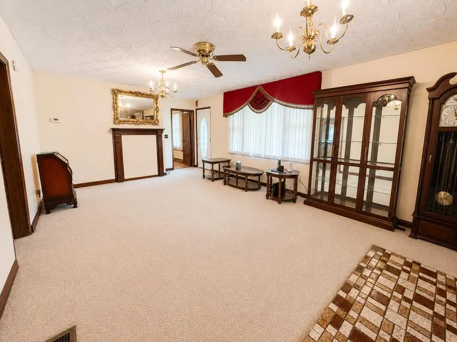 25 Left Fork Orchard Branch, Banner, KY 41603 - #3