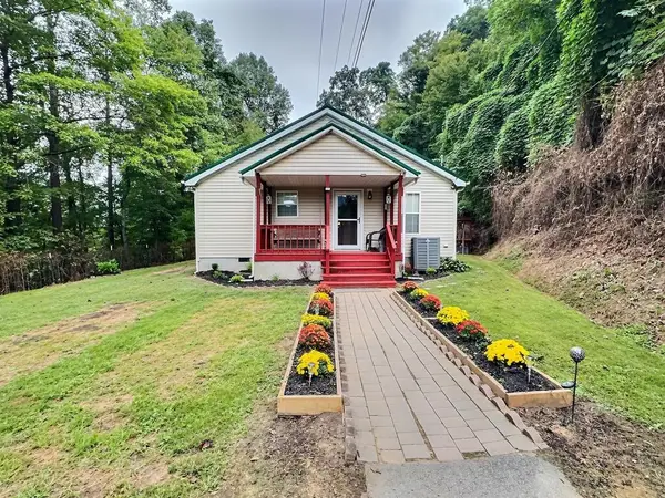 2011 Rt 1428, Prestonsburg, KY 41653