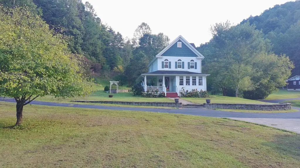 116 Daylilly Drive, Lowmansville, KY 41232 - #1