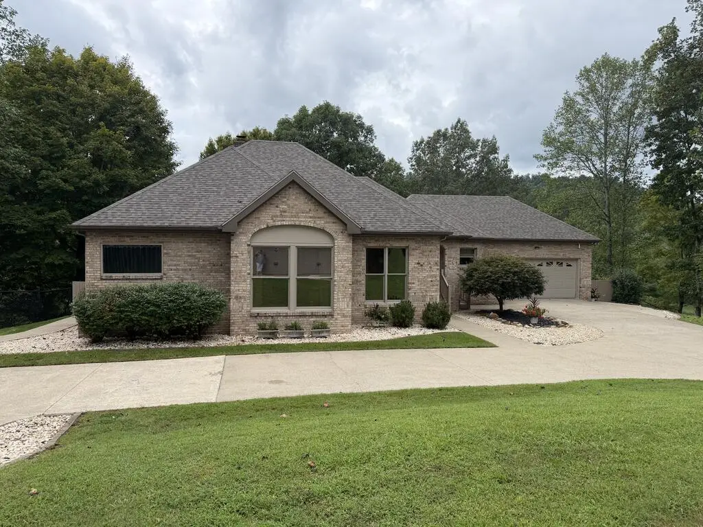 111 Jc Estate Drive, Paintsville, KY 41240 - #1