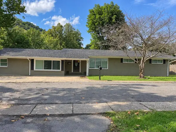 130 Hillside Drive, Prestonsburg, KY 41653
