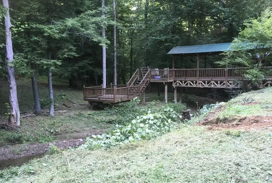 32 Gabriel Circle, Hazard, KY 41701 - #2