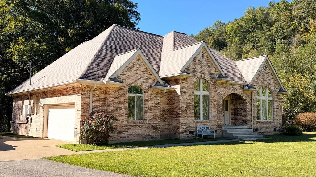 2847 Jennys Creek, Staffordsville, KY 41256 - #1