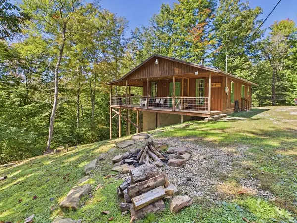 33 Twin Frk Rd, Louisa, KY 41230