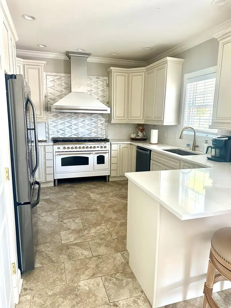 21 Crestwood Circle, Prestonsburg, KY 41653 - #3