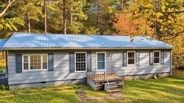 1415 Neds Fork, McDowell, KY 41647