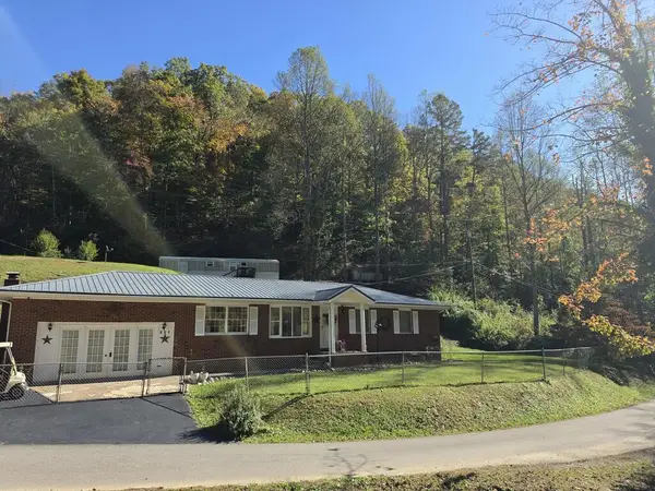394 Right Fork Rockhouse, Elkhorn City, KY 41522