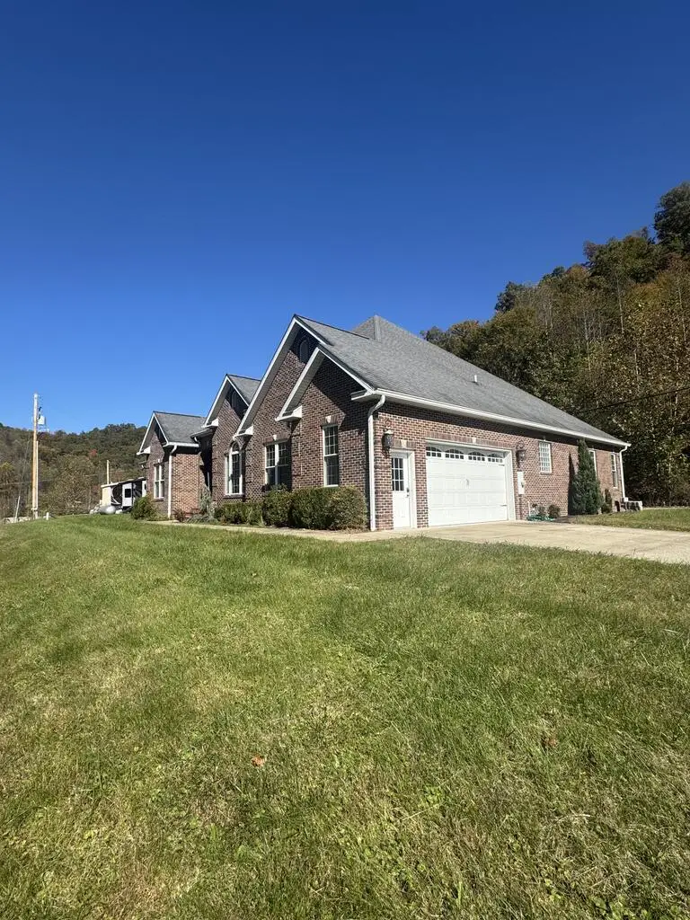910 Blackberry Rd., Debord, KY 41214 - #3