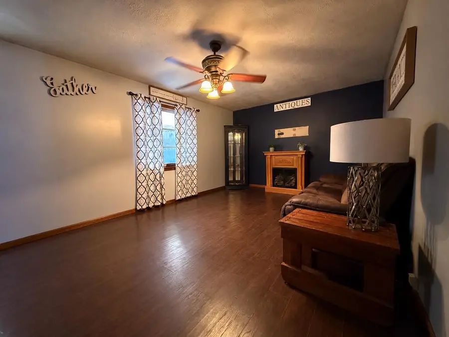 1015 Shelby Dry Fork, Shelbiana, KY 41562 - #3