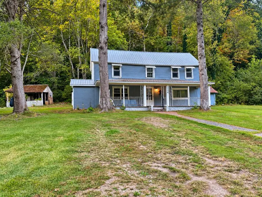 1114 Mullen Fork Rd, Stone, KY 41567 - #2