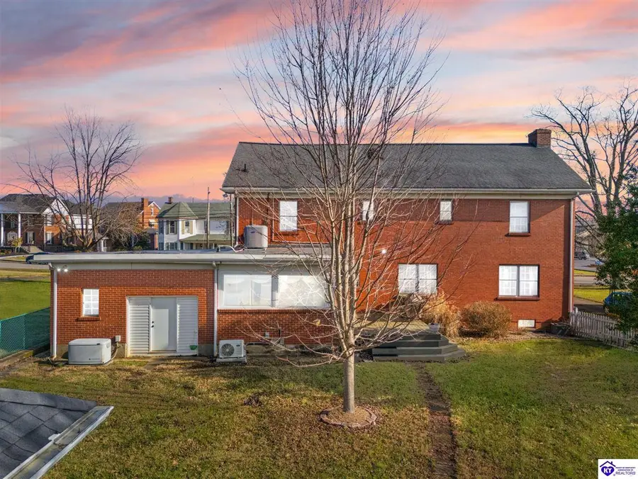 407 Lebanon Avenue, Campbellsville, KY 42718 - #2