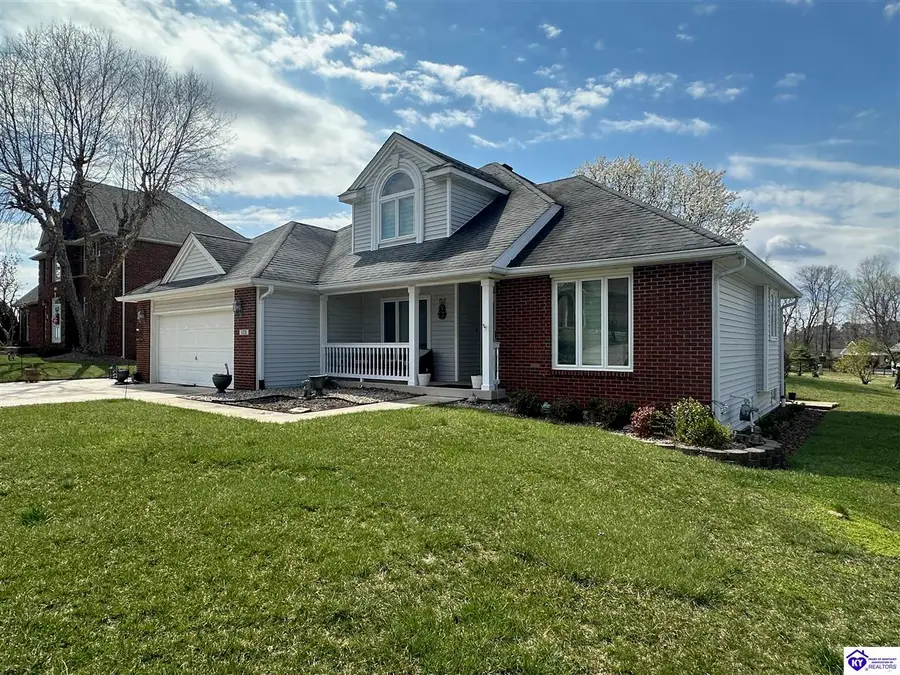 526 Michigan Avenue, Elizabethtown, KY 42701 - #2