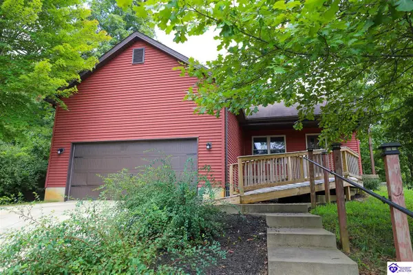 384 Schoolside Drive, Brandenburg, KY 40108