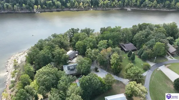 890 Spring Shores Lane, Falls Of Rough, KY 40119