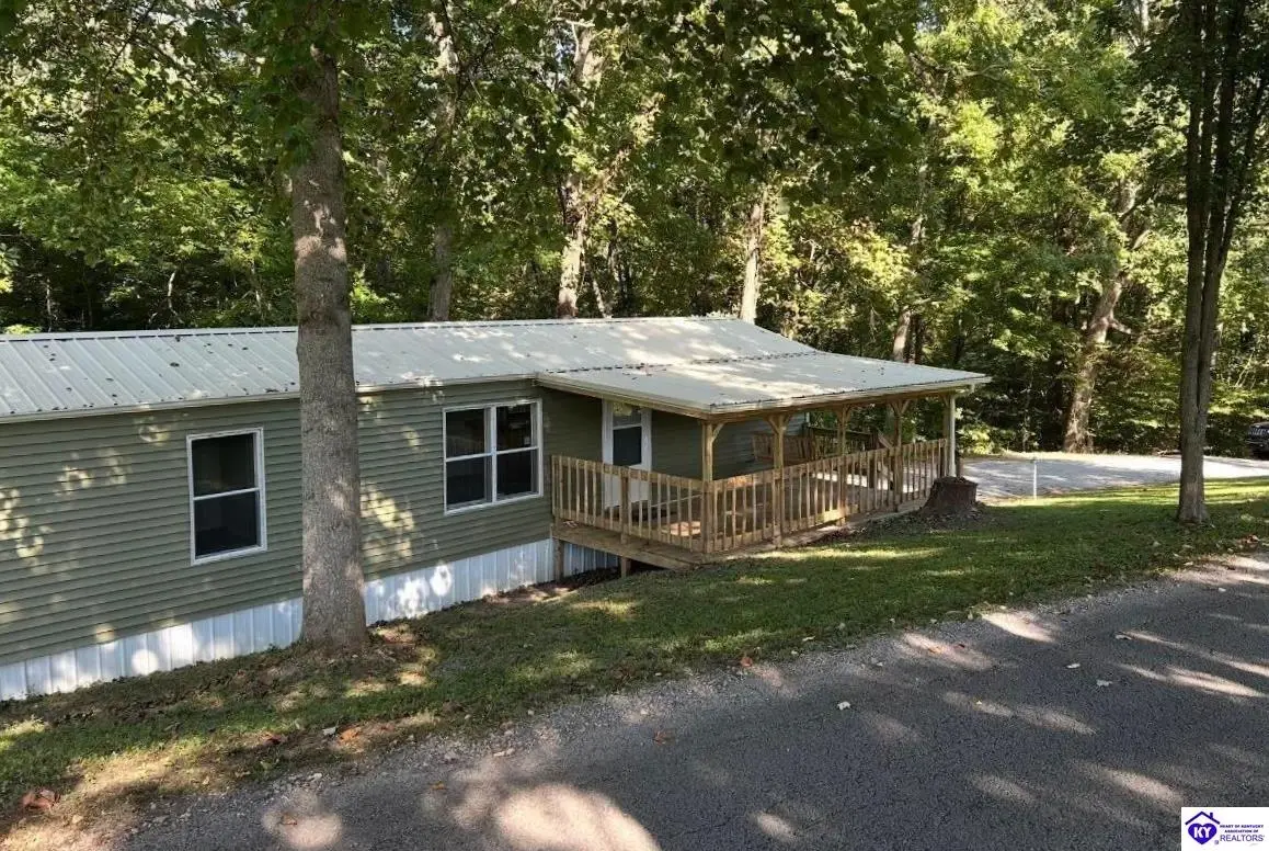 84 Lakeview Drive, Columbia, KY 42728 - #1