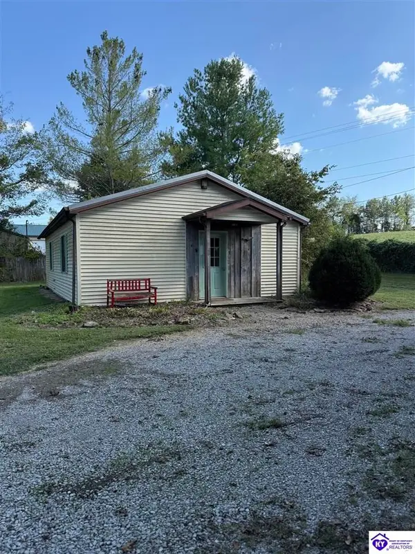 10202 S Highway 259, McDaniels, KY 40152