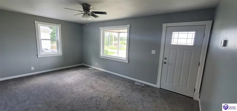366 Greensburg Street, Hodgenville, KY 42748 - #3