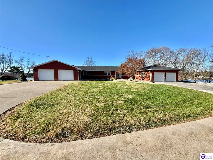 411 Lakeview Drive, Campbellsville, KY 42718 - #3